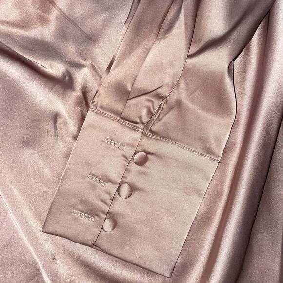 LYANER Women's Satin Collar Neck Drape Ruched Front Long Sleeve - Picture 2 of 4